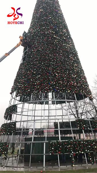 bigChristmas tree04 bigChristmas tree04